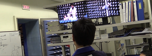 HAKUTO_KDDI1